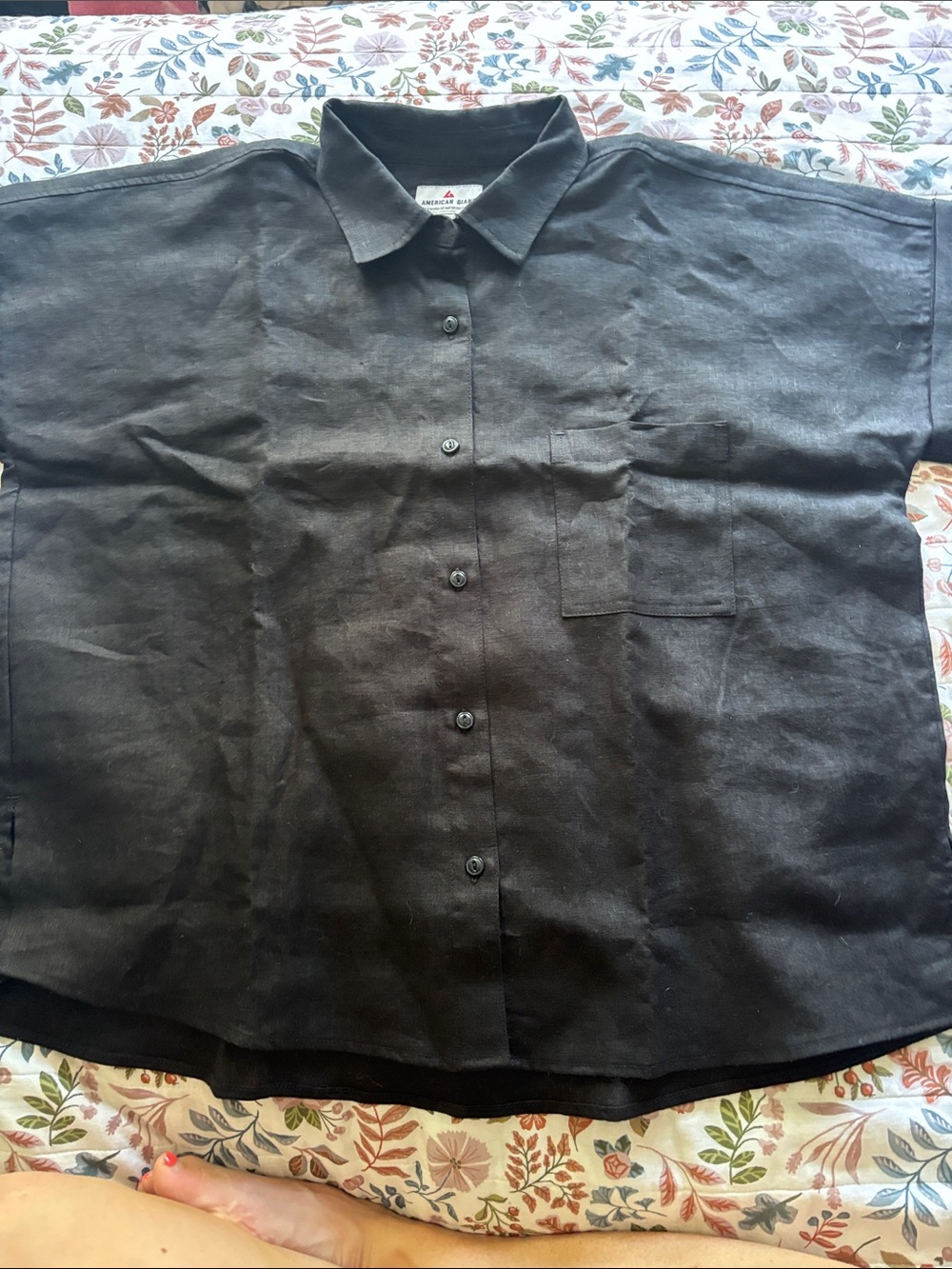 American Giant Black Short-Sleeve Linen Button-Down Shirt